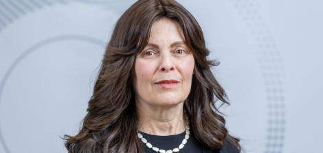 Dr. Judith Manovitch